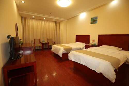 Greentree Inn Tianjin Wuqing District Central Bohai Market Business Hotel