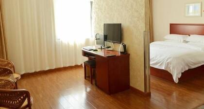 Greentree Inn Qingdao Jiaozhou Bus Terminal Station Hai'er Avenue Express Hotel