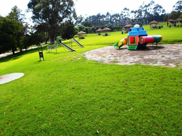 Area anak-anak
