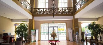 Greentree Inn Shandong Weifang Linqu Zhanqian Road Luchuan Business Hotel