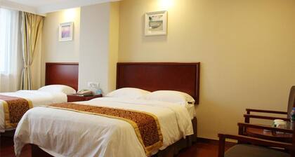 Greentree Inn Baiyin East Bus Station Lanbao Road Express Hotel