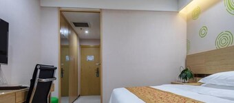 Greentree Inn Changzhou Menghe Town Chengfeng Building Business Hotel