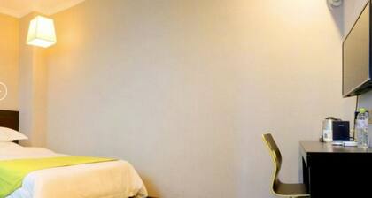 GT Alliance Urumqi Airport Hotel