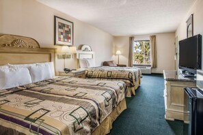 Room - Rodeway Inn & Suites Dublin, GA (East Dublin)