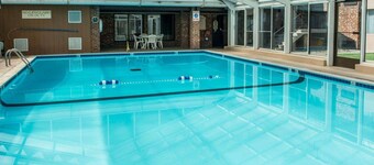 Mainstay Suites Pittsburgh