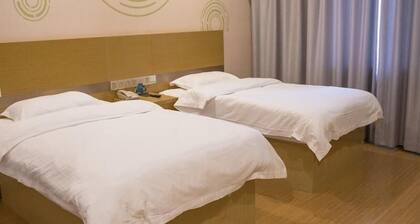 Greentree Inn Qingdao Jiaozhou Jiaoping Road Aviation Industry Park Express Hotel