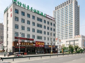 Exterior - Greentree Inn Changzhou Zouqu Town Tai fu Times Square Zhenzhong Road Express Hotel (Changzhou)