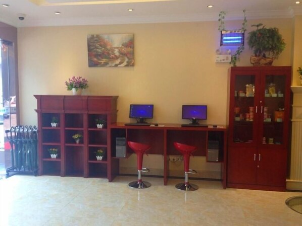 Business centre - Greentree Inn Shanghai Huinan Jinghai Road Express Hotel (Shanghai)