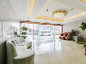 Lobby - Greentree Inn Shanghai Huinan Jinghai Road Express Hotel (Shanghai)