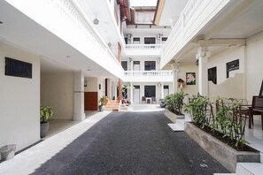 Unclassified image, 5 of 78, button - City Garden Bali Dwipa Hotel (Kuta)