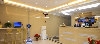 Greentree Alliance Shanghai West Shuichan Road Hotel