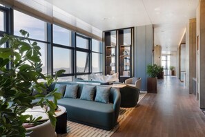 Interior - Hualuxe Qingdao Licang, an IHG Hotel (Qingdao)