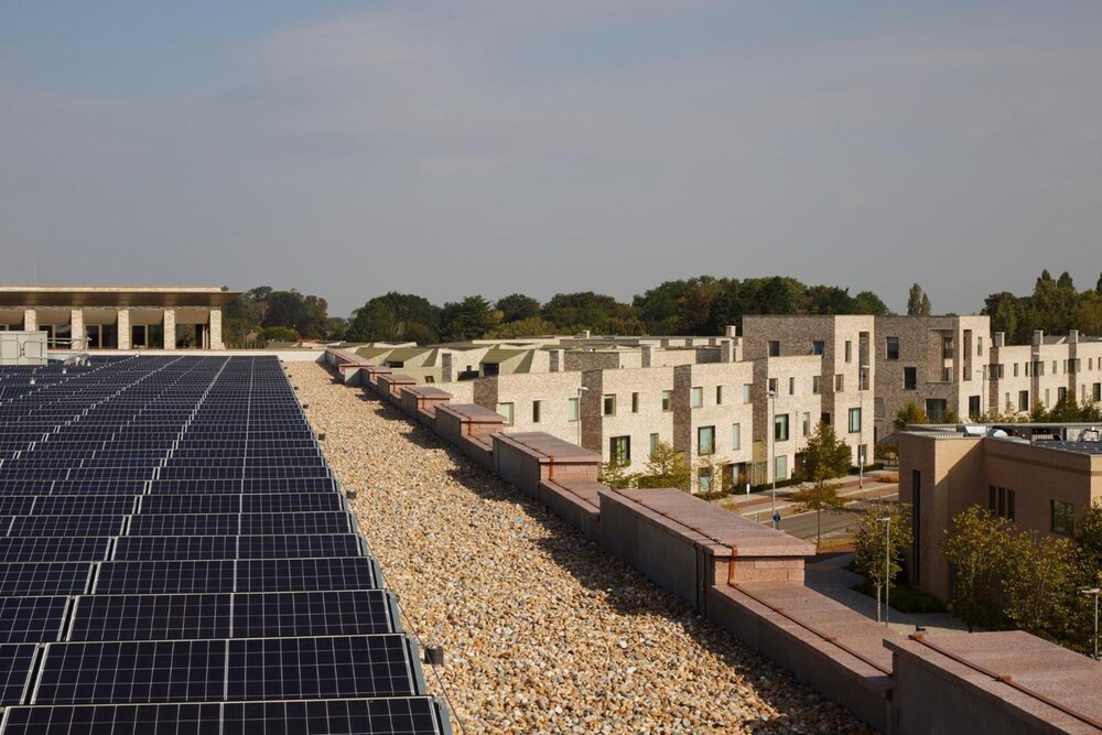 Turing Locke, Cambridge by null