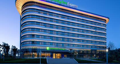 Holiday Inn Express Yibin