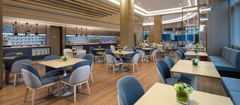 Holiday Inn Express Yibin
