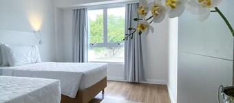 Americas Townhouse Recreio