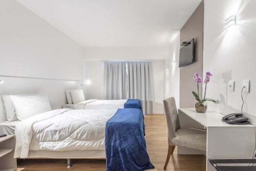 Americas Townhouse Recreio