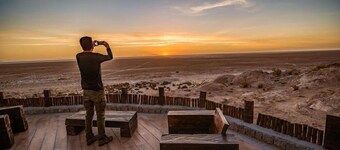 Hotel De Sal Luna Salada