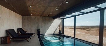 Hotel De Sal Luna Salada