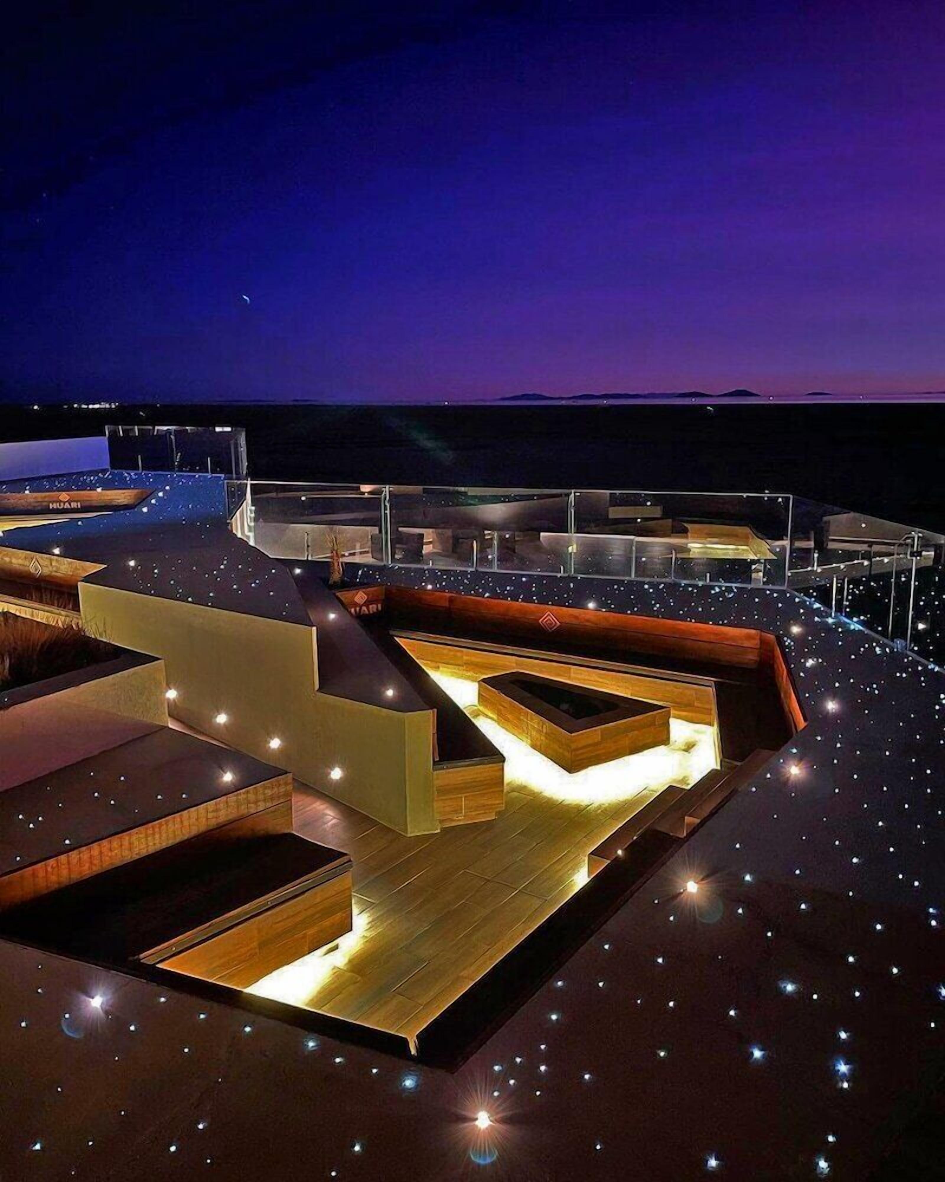 المنطقة المحيطة بالمنشأة