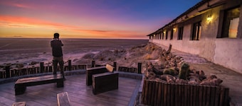 Hotel De Sal Luna Salada