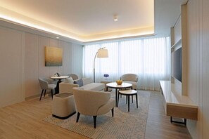 Interior - Lanson Place Mall of Asia (Pasay)