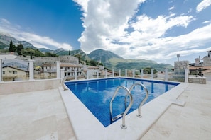 Piscina externa