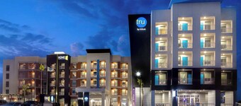 Tru by Hilton Galveston, TX