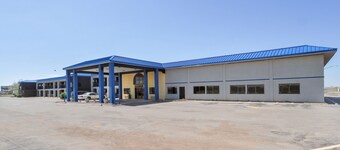Lonestar Inn and Suites by OYO - Erick, OK