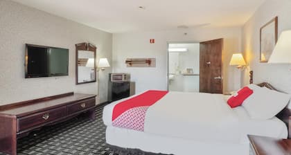 Lonestar Inn & Suites, Erick OK Hwy 40 BY OYO