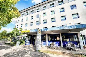 Exterior - B&B Hotel Munchen Garching (Garching)
