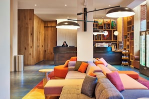Lobby - Radio Hotel (New York)