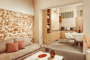 Living area - Suitas Athens (Athens)