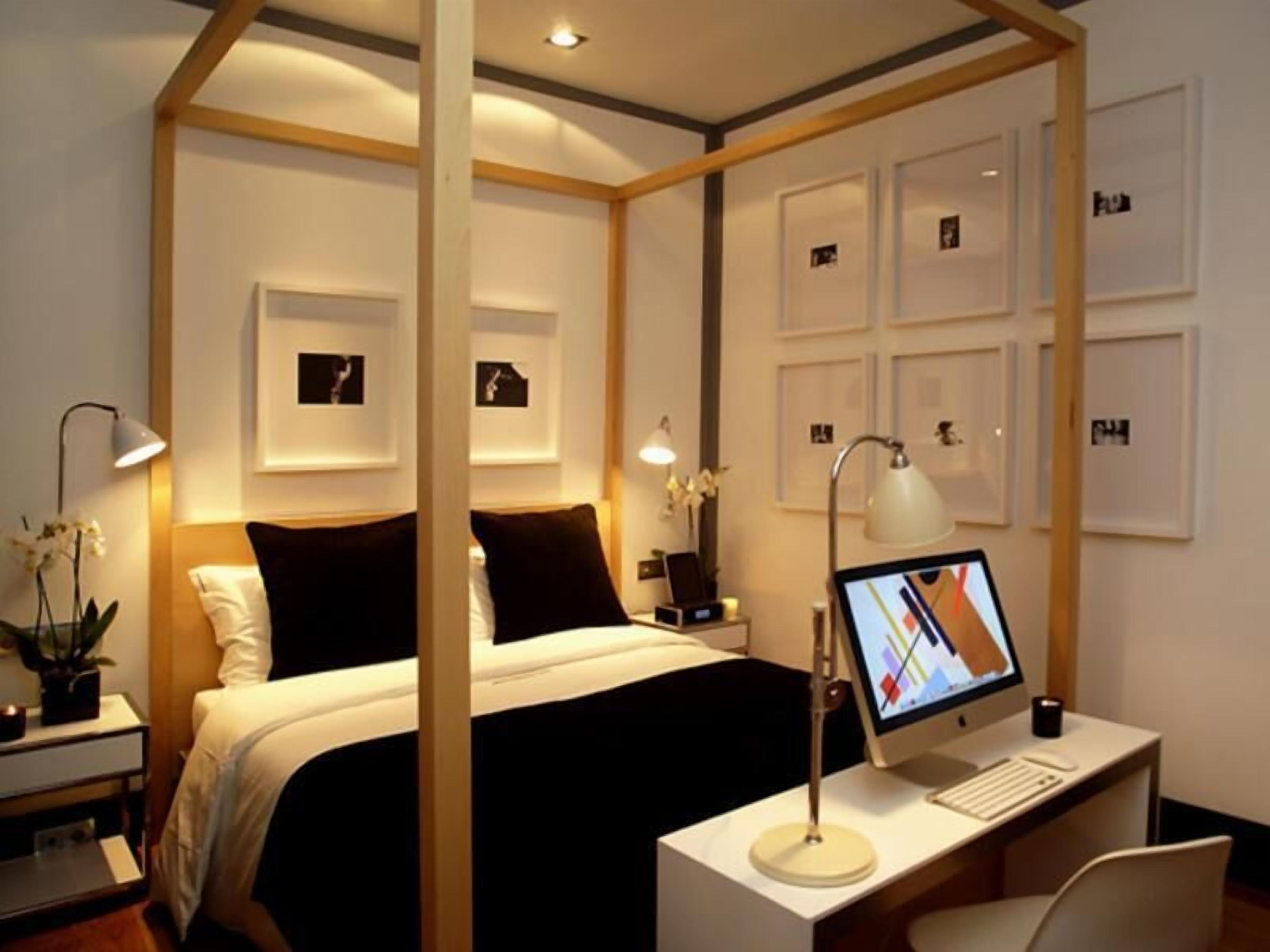 Soundproofing, iron/ironing board