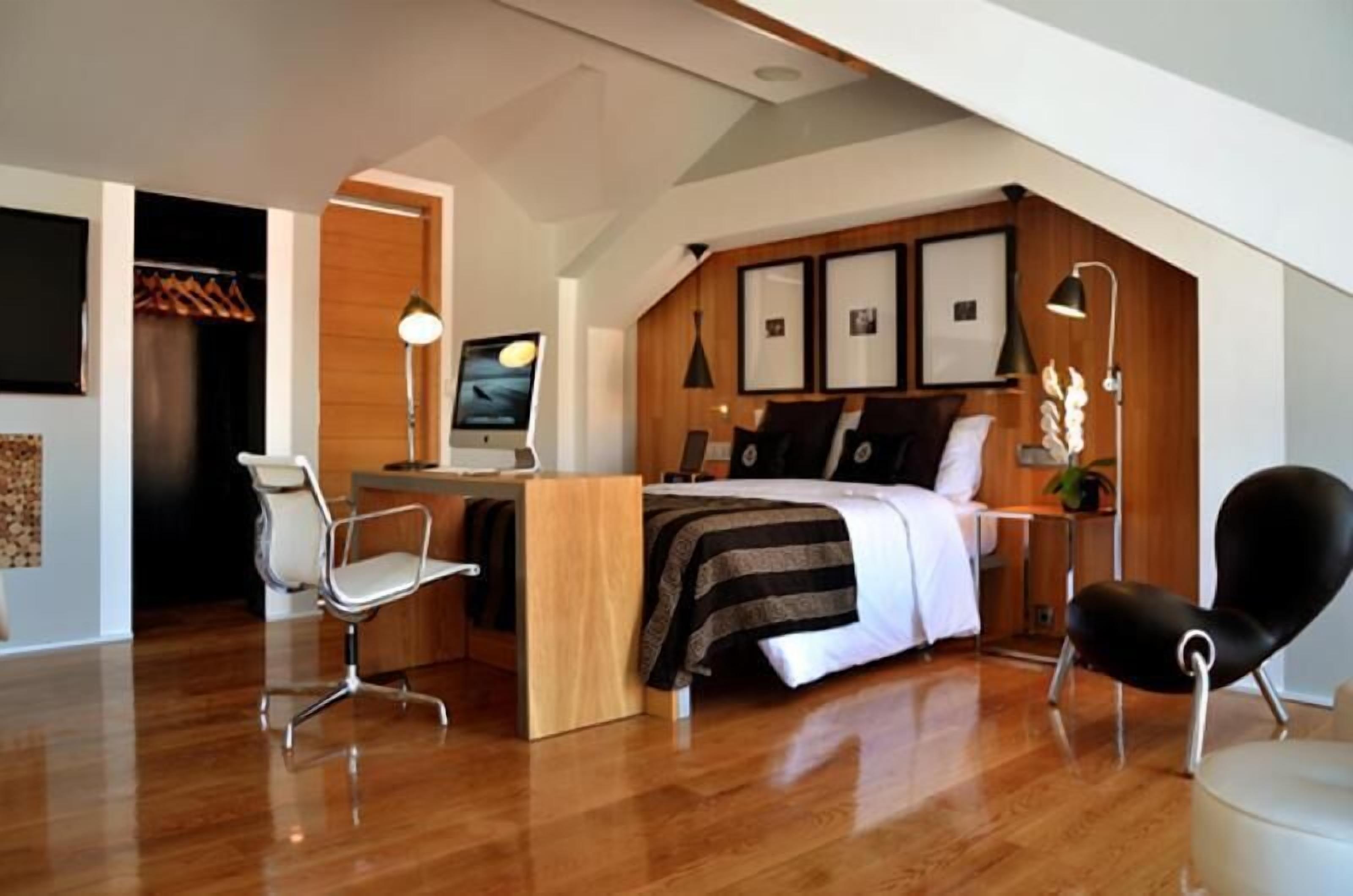 Soundproofing, iron/ironing board