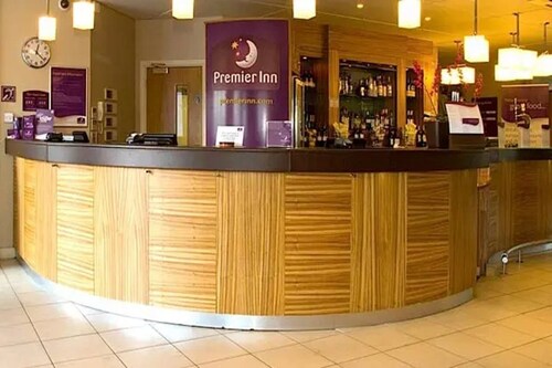 Premier Inn Castleford