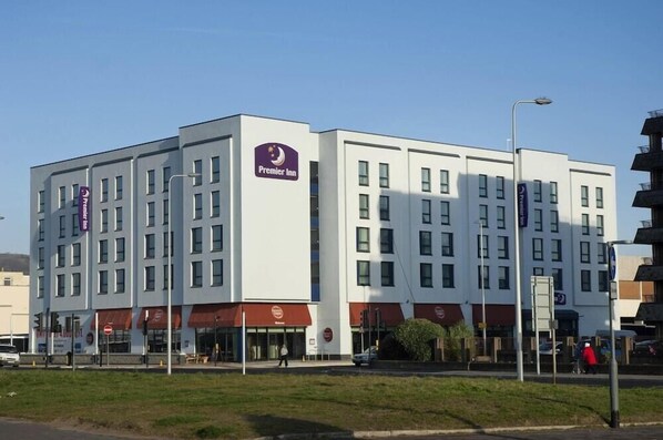 Exterior - Premier Inn Weston Super-mare (Weston-super-Mare)