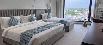 Hotel Veritas Grand