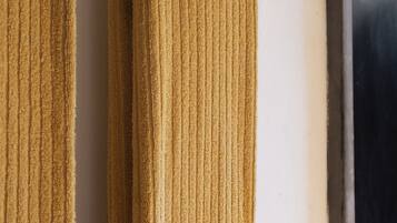 In-room safe, desk, free WiFi