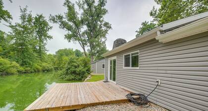 Boat Dock: Couple's Grand Lake Getaway!