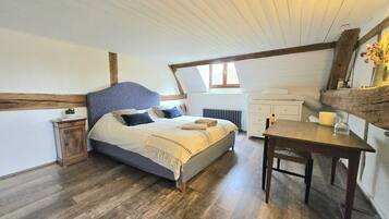 5 slaapkamers, reisbedje, gratis wifi, beddengoed