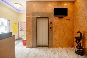 Elevator - Hotel Amer Classic (Amer)