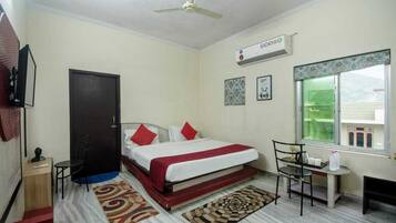 Superior Triple Room | Premium bedding, desk, laptop workspace, blackout curtains
