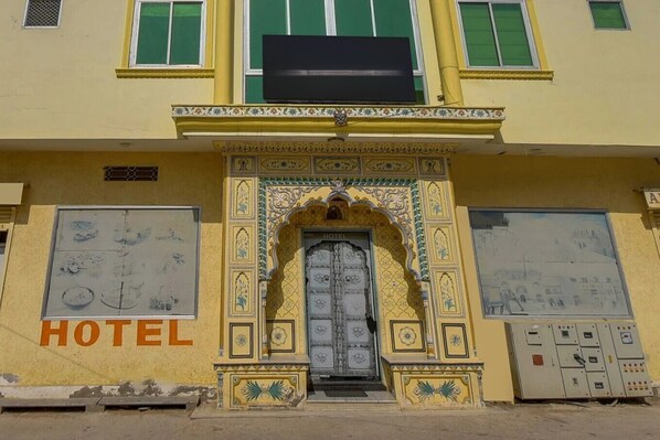 Fachada de la propiedad