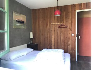 4 bedrooms, Internet, bed sheets - Villa "La Gayere" 600 m from the sea. Calm. Parking, swimming pool, wifi (Andernos-les-Bains)