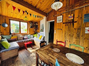 Interior - Villa "La Gayere" 600 m from the sea. Calm. Parking, swimming pool, wifi (Andernos-les-Bains)