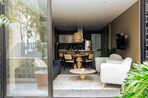 Apartment | 2 bedrooms, Internet