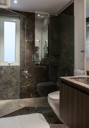 Apartment | 2 bedrooms, Internet
