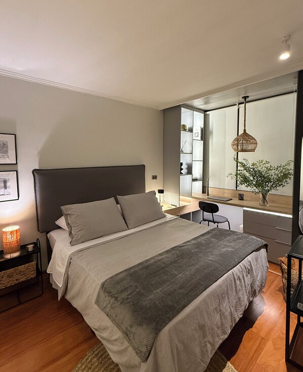 1 chambre, fer et planche à repasser, accès à Internet, literie fournie