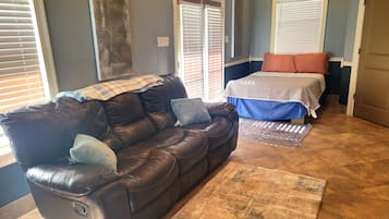 1 dormitorio y ropa de cama